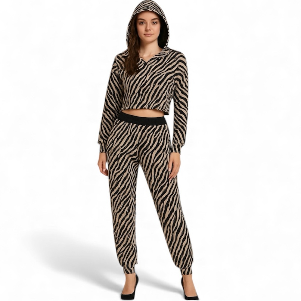 Victoria’s Secret Zebra Print Hoodie and Joggers Set Size Small